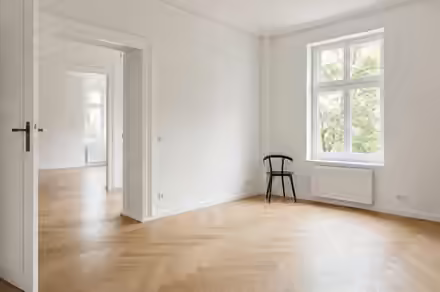 Helle Altbauwohnung